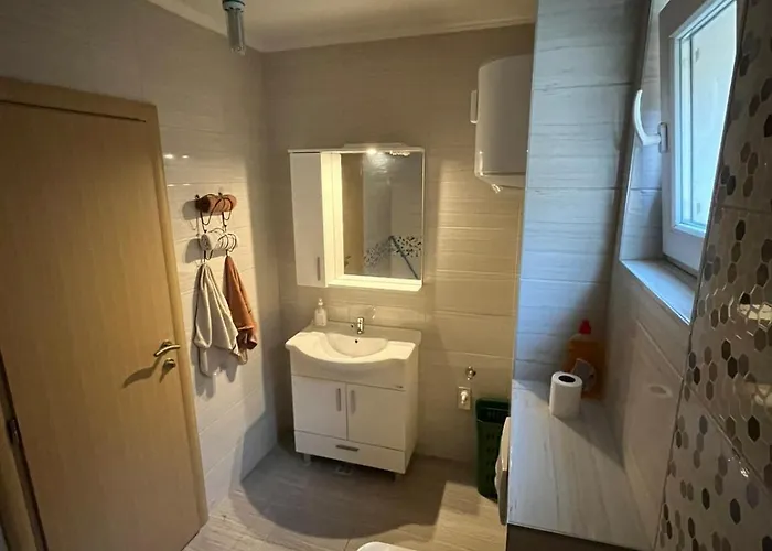 Apartment Buca Potok Aurrora *